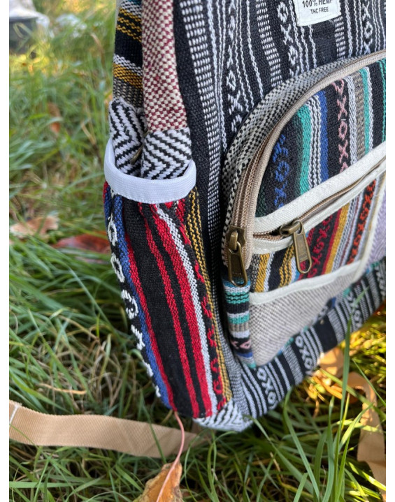 Ethno batoh z konope - farebný stredný